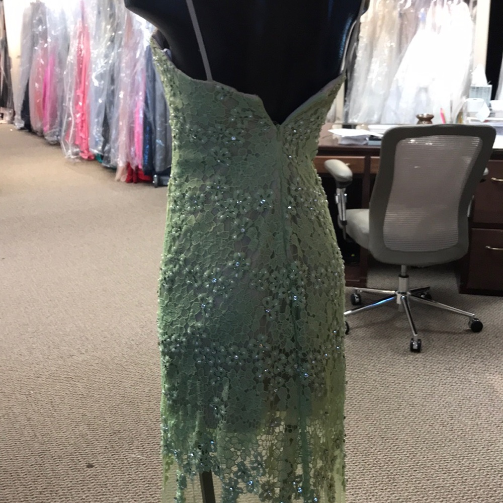 Vienna Prom size 4 - Picture 4 of 5